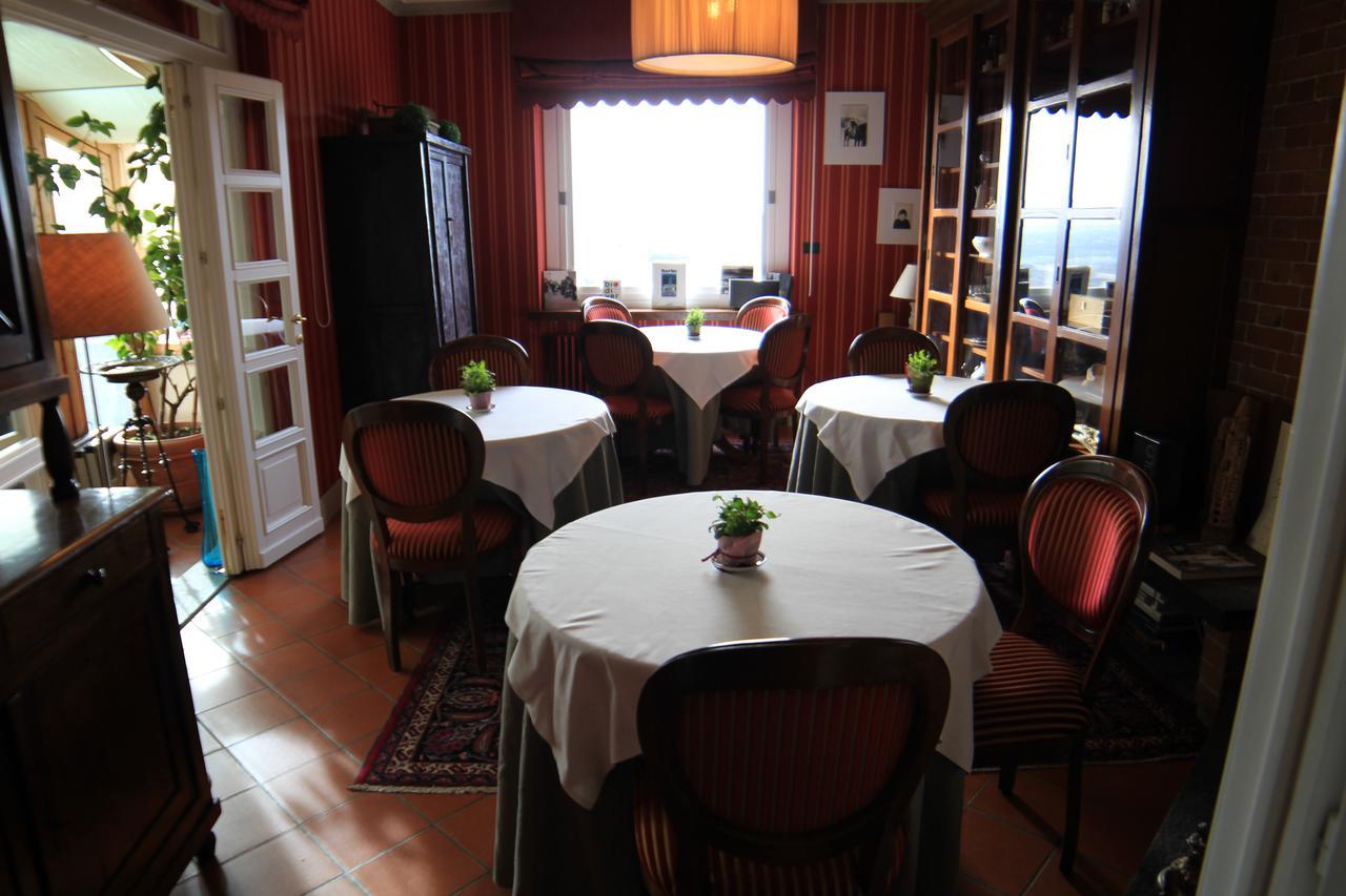 Felicin - Ristorante Albergo "Dimora Storica" Monforte D'Alba Bagian luar foto
