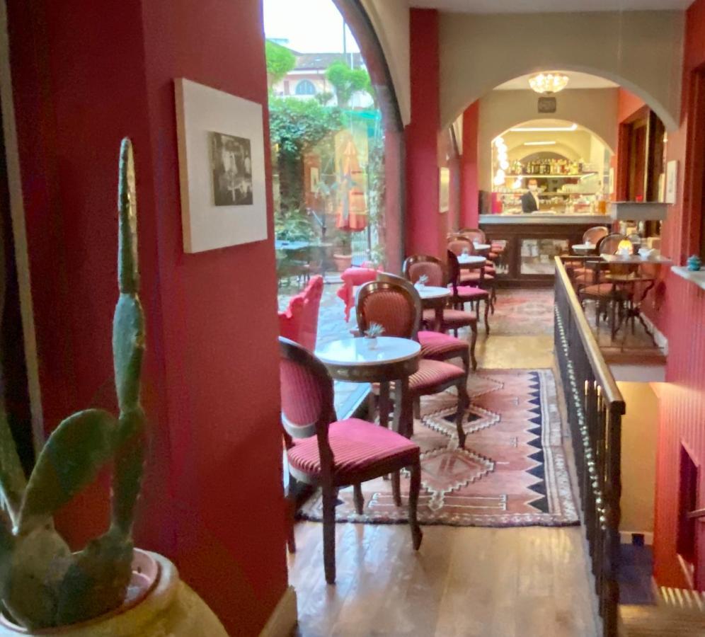 Felicin - Ristorante Albergo "Dimora Storica" Monforte D'Alba Bagian luar foto